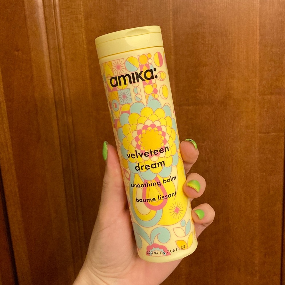 Amika Velveteen Dream Smoothing Balm